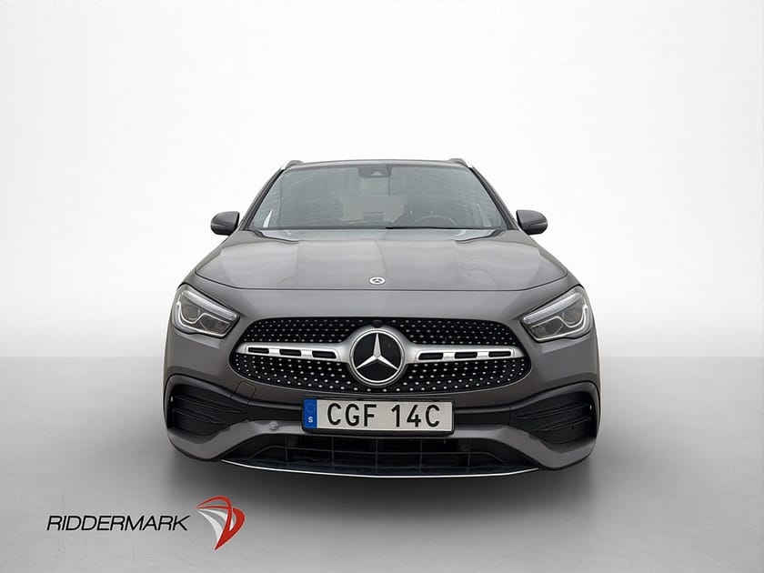 Bild 2 av Mercedes-Benz GLA 250 e AMG MOMS Värm Wide Kamera Navi