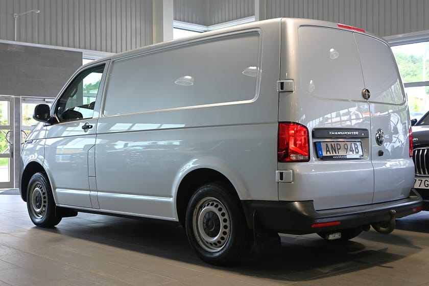 Bild 3 av Volkswagen Transporter T30 TDI 150hk DSG Komfort LED Värmare Drag
