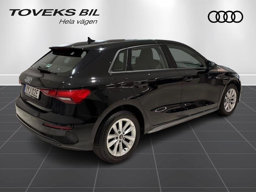 Bild 3 av Audi A3 Sportback 35 TFSI PROLINE 150 HK 6-VÄXLAD