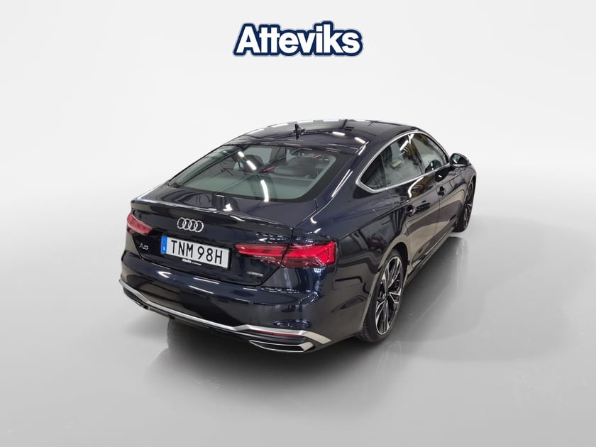 Bild 3 av Audi A5 Sportback 45 TFSI quattro S-line 265 HK / Drag / P-värmare
