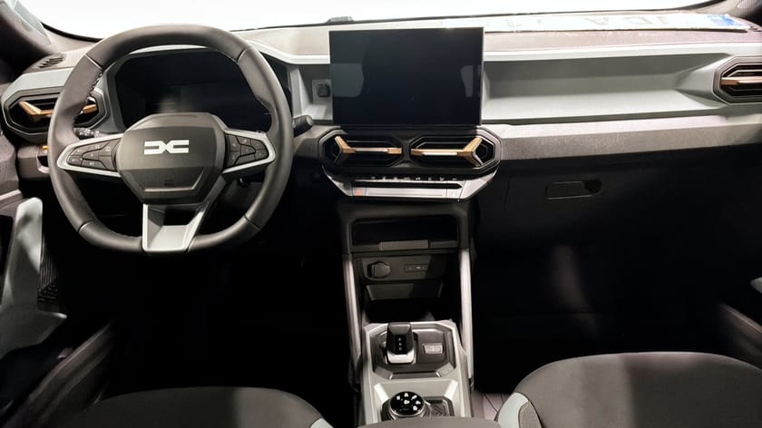 Bild 4 av Dacia Duster EXTREME HYBRID 150 4X4