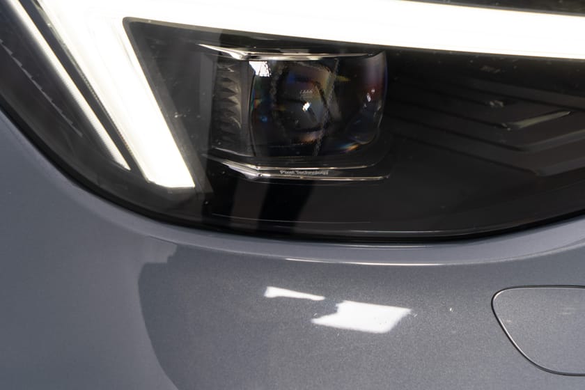 Bilde 5 av Volvo XC40 Recharge Twin motor Plus 408 hk. Varmepumpe/VOC/Krok/Induktiv lader