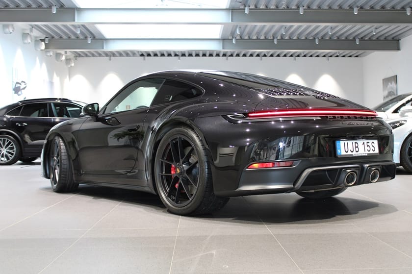 Bild 2 av Porsche 911 Carrera 4 GTS 