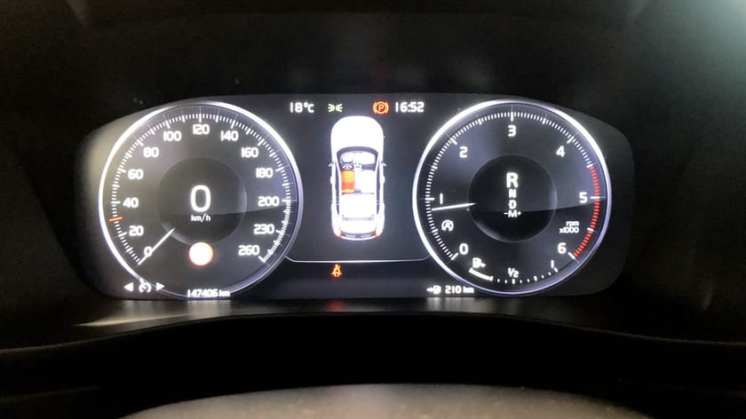 Bild 5 av Volvo XC40 D3 FWD Momentum Edition 150 Hk Drag