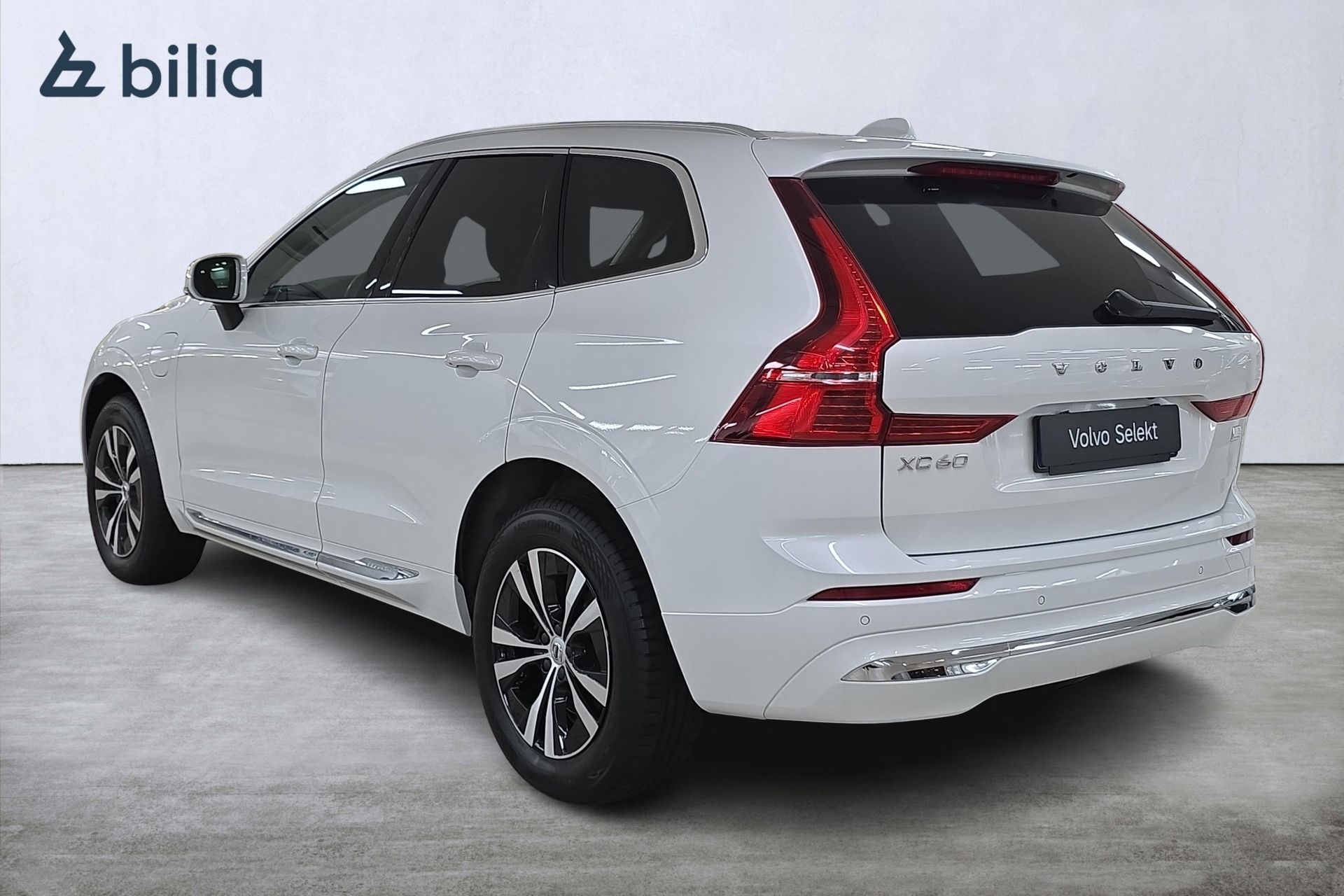 Volvo XC60 Recharge T6 Core Bright 2023, bild 2/10