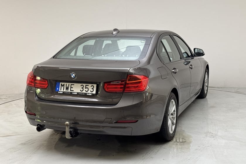 Bild 3 av BMW 320d Sedan 320 Sedan, F30 (184hk) Sport Line Drag