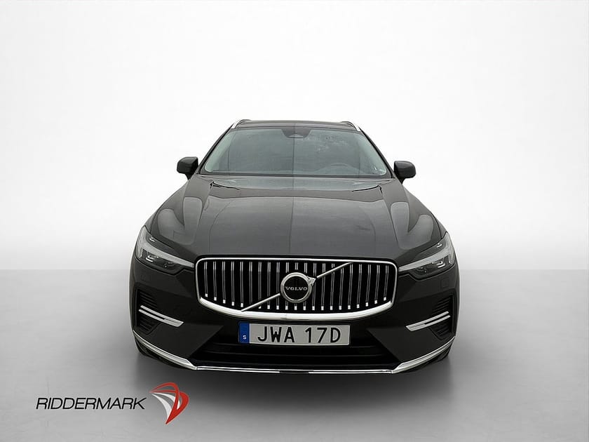 Bild 2 av Volvo XC60 B4 AWD 197hk Plus Skinn Kamera Värmare CarPlay