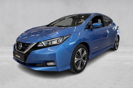 Nissan Leaf 40kWh N-Connecta / 360kamera / Rattvarme++