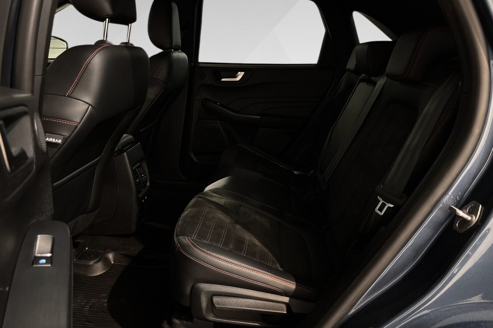 Ford Kuga Plug-In Hybrid bilde 15