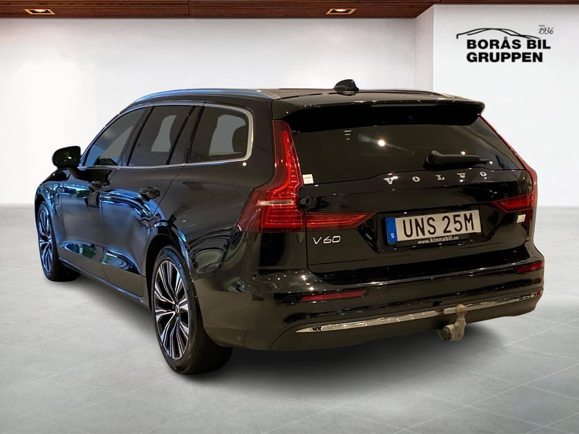 Bild 2 av Volvo V60 Recharge T6 Core Edition