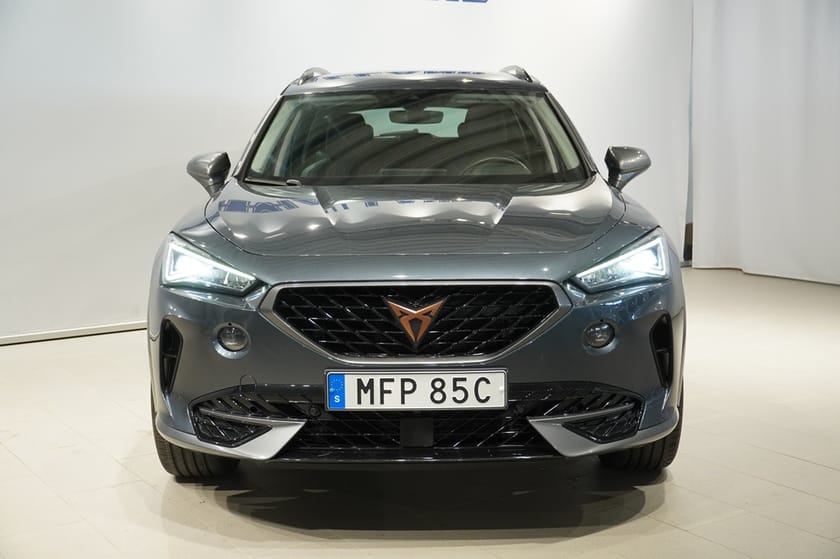 Bild 2 av CUPRA Formentor 1.5 TSI 150 HK DSG7 Drag 19" LED Bkamera