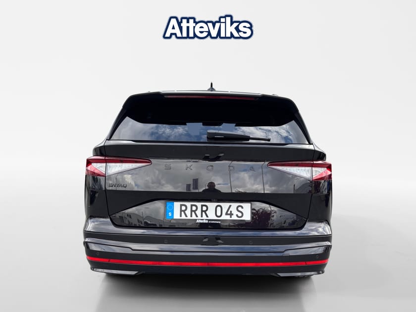 Bild 4 av Škoda Enyaq RS 340HK 4x4 ADVANCED DRAG 360 HEAD-UP CANTON