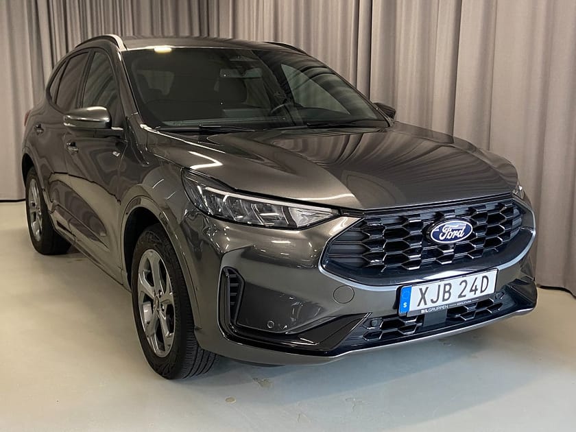 Bild 1 av Ford Kuga Plug-In Hybrid 243hk ST-Line X Drag Navi 360° B&O