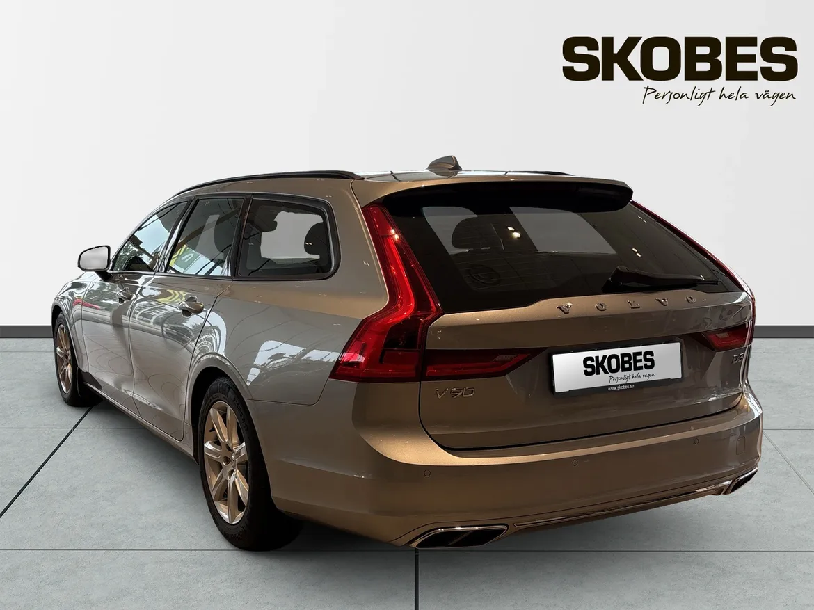 Volvo V90