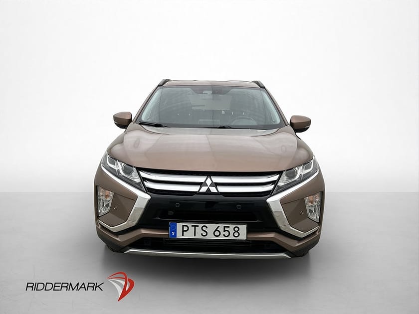 Bild 1 av Mitsubishi Eclipse Cross 4WD 163hk Komfort Värmare 360 Drag