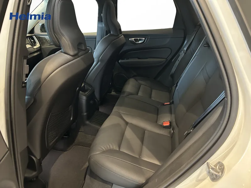 Bild 6 av 13 – Volvo XC60 T6 Plus Dark Nordic Edition Plus Nordic Edition