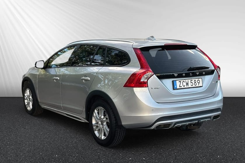 Bild 4 av Volvo V60 Cross Country D4 AWD Classic Plus NyServad Drag