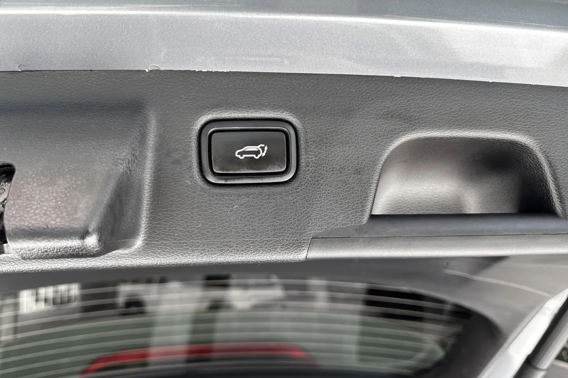 picture of a car