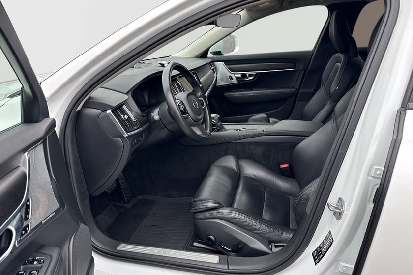 Bild 4 av Volvo V90 Cross Country D5 AWD Pro