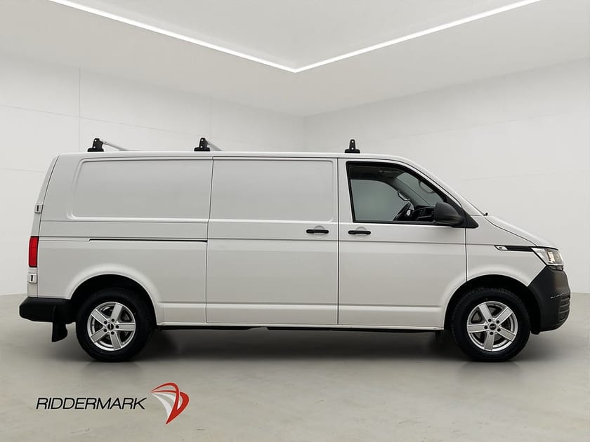 Bild 2 av Volkswagen Transporter L2 Värmare Drag B-Kamera CarPlay MOMS