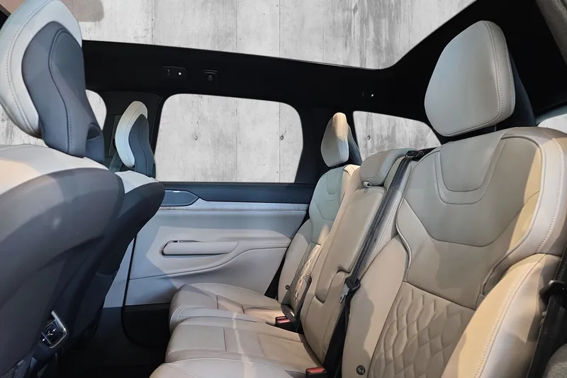 Volvo EX90 Twin Motor Performance bilde 21