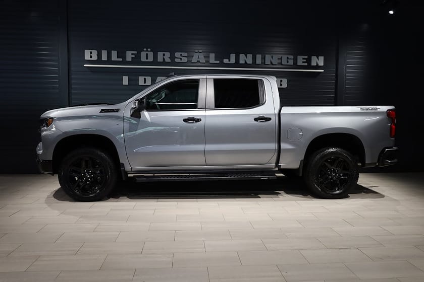 Bild 3 av Chevrolet Silverado 1500 Crew Cab Trail Boss 3.0 Duramax Diesel 309hk *LÅG SKATT*