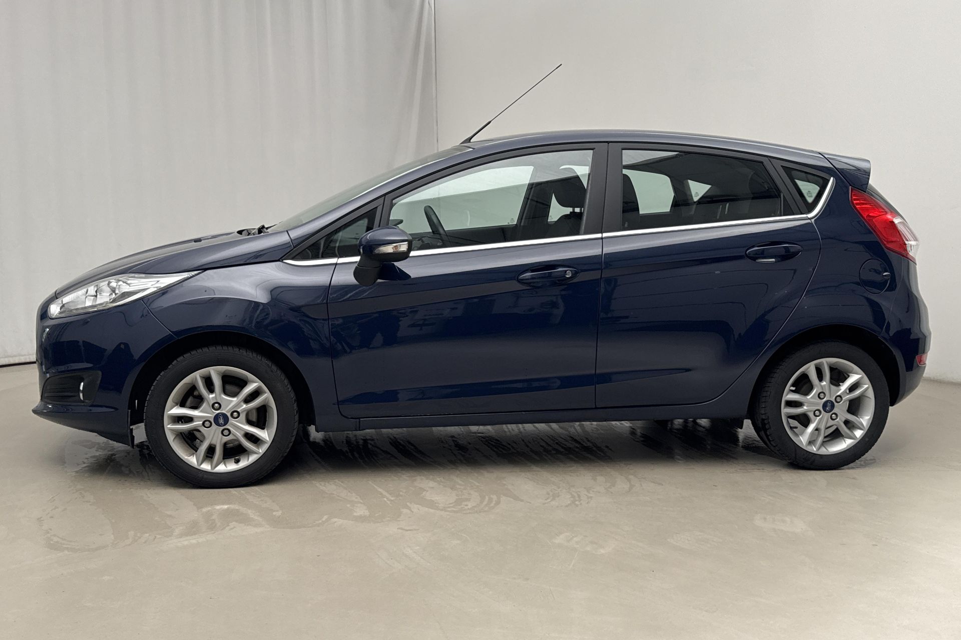 Ford Fiesta 1.0 EcoBoost 2017, bild 2/10