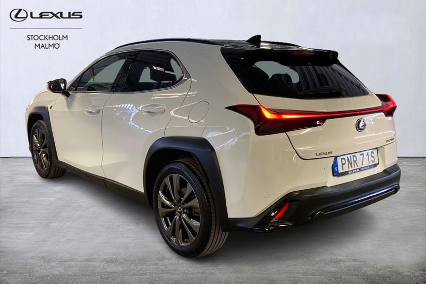 Bild 2 av Lexus UX 250h F-Sport Skinn Backkamera Navigation