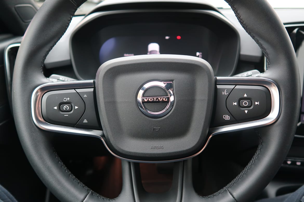 Volvo EX40 2025 - miniatyr 8