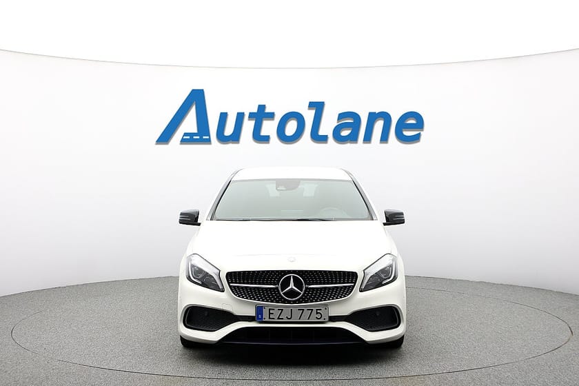 Bild 3 av Mercedes-Benz A 220 d 4MATIC 4M AMG, Backkamera, CarPlay, Värmare 177hk