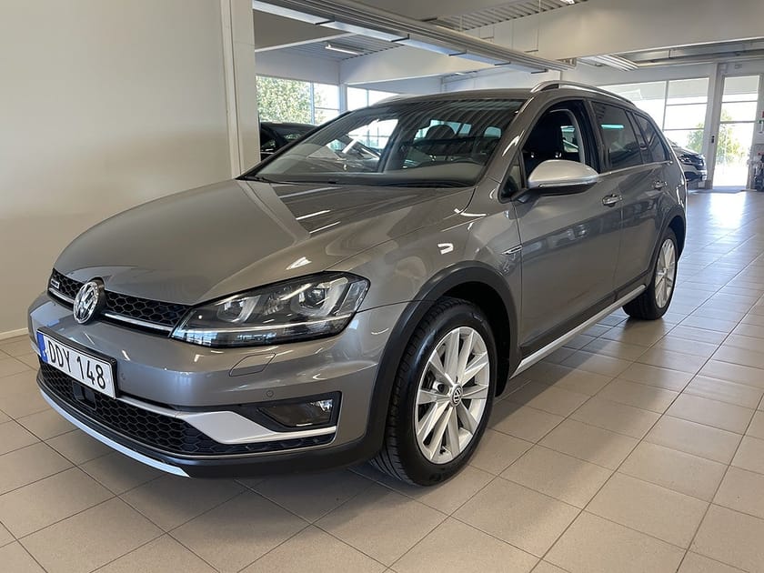 Bild 2 av Volkswagen Golf Alltrack 1.8 TSI 180HK 4Motion Dragkrok / Värmare