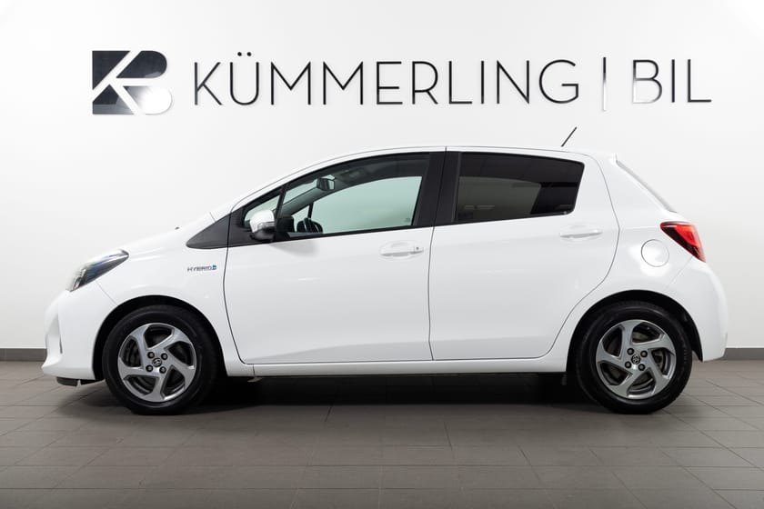 Bild 1 av Toyota Yaris Hybrid e-CVT Backkamera Farthållare
