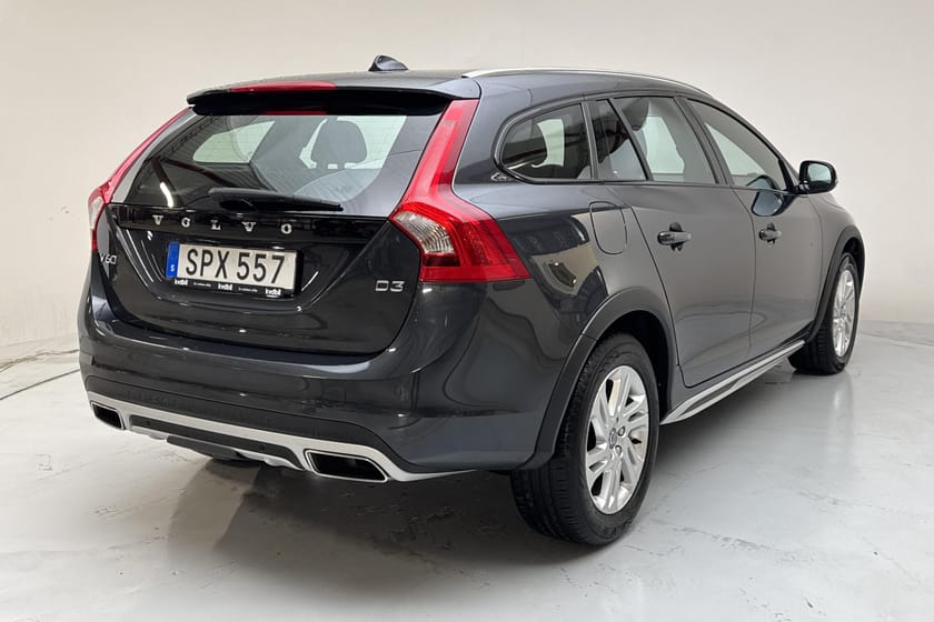 Bild 3 av Volvo V60 Cross Country D3 (150hk) Värmare Drag
