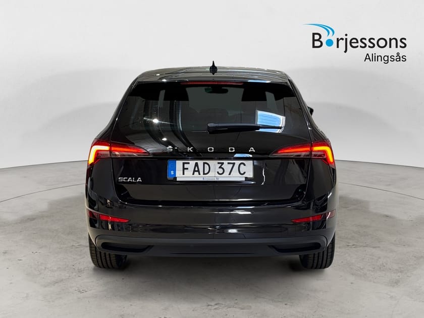 Bild 5 av Škoda Scala Style TSI 150hk AUT Drag/Kamera/Rattvärme