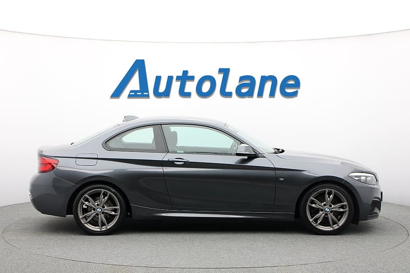 Bild 3 av BMW 230i Coupé 230 Steptronic M Sport,Farthållare, Sensorer 252hk