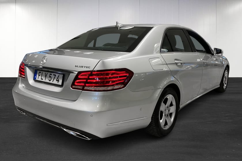 Bild 3 av Mercedes-Benz E 220 CDI BLUE