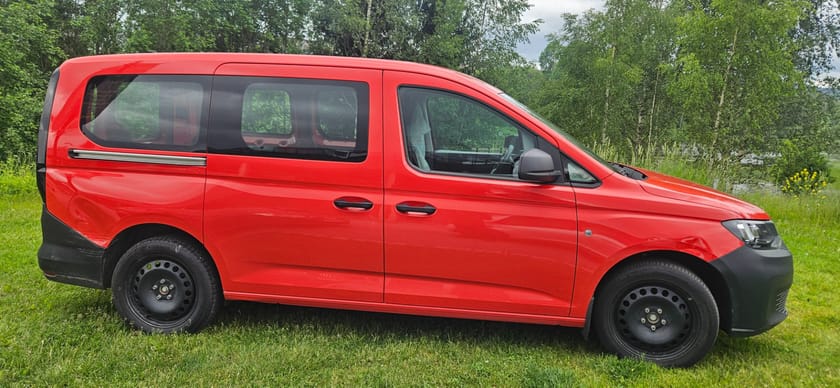 Bilde 2 av Volkswagen Caddy Cargo Maxi post mk3 122 4m
