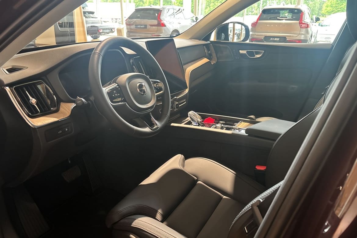 Bild 4 av 6 på bilen