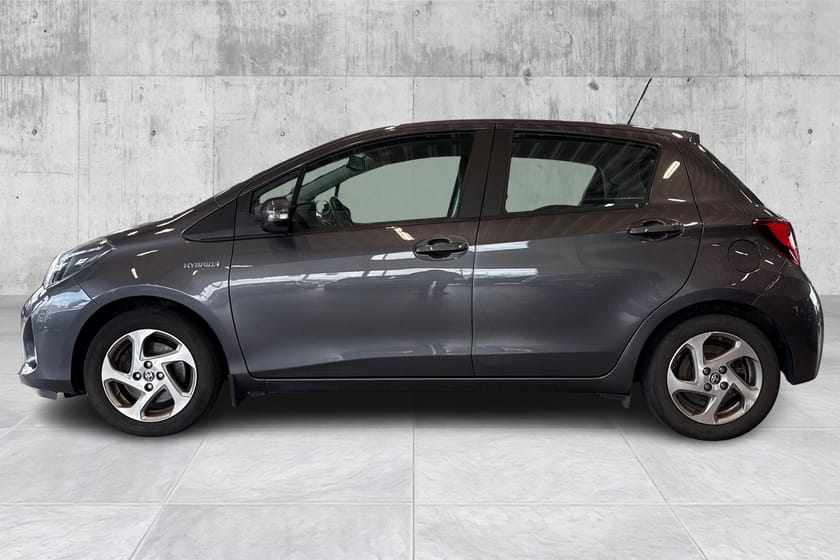 Bilde 2 av Toyota Yaris Hybrid Active / Ryggekamera/Navi/Cruise/DAB/S+V