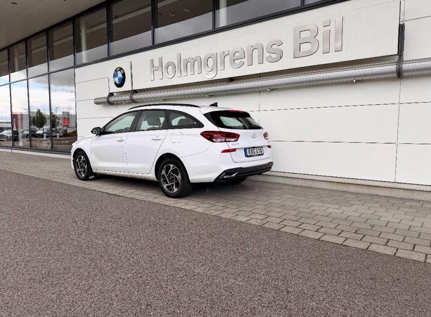 Bild 4 av Hyundai i30 Kombi 1.0 T-GDi 100hk MHEV DCT Essential F Rasspk