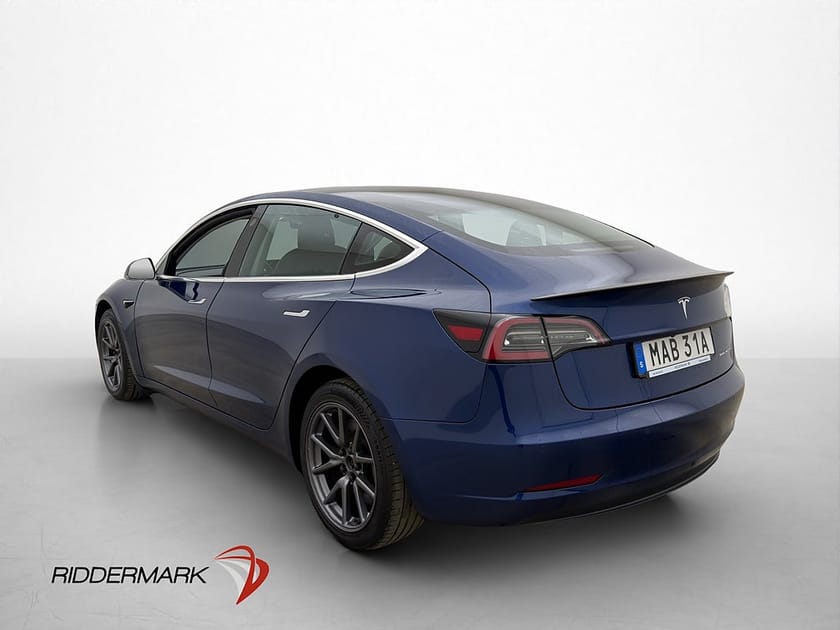 Bild 4 av Tesla Model 3 Long Range AWD Svensksåld Panorama