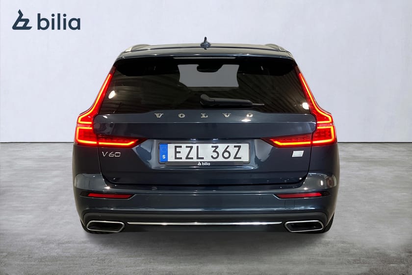 Bild 5 av Volvo V60 Recharge T6 Inscription Panoramaglastak Mörkt tonade rutor 5 st Navigation Dragkrok halvautomatisk