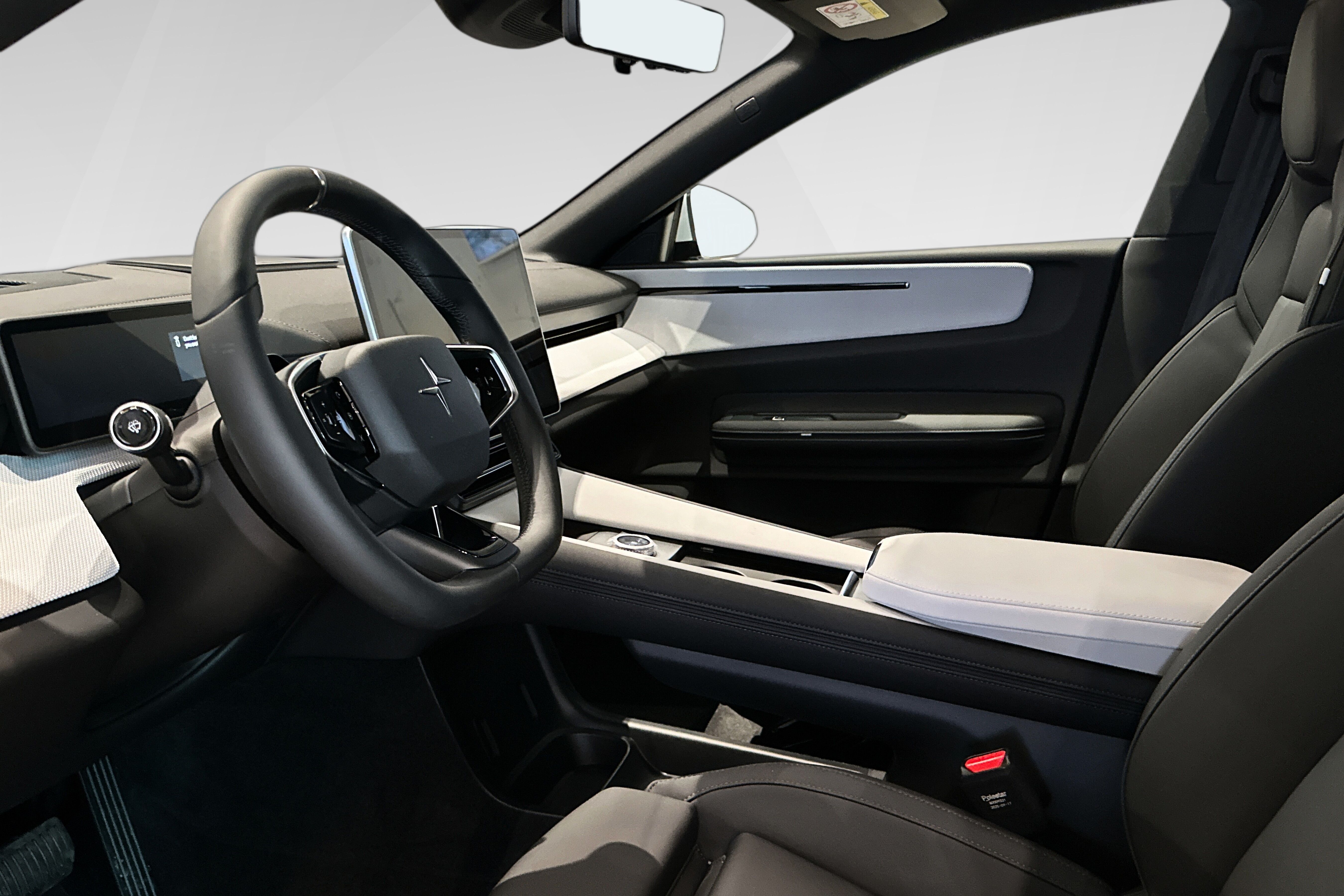 Polestar 4 Long Range Dual motor bilde 25