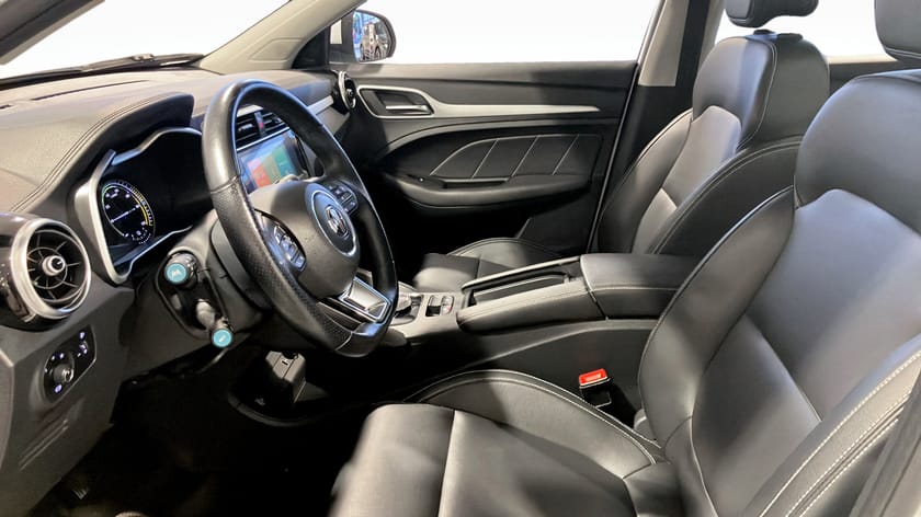 Bild 3 av MG ZS EV LUXURY 45 KWH