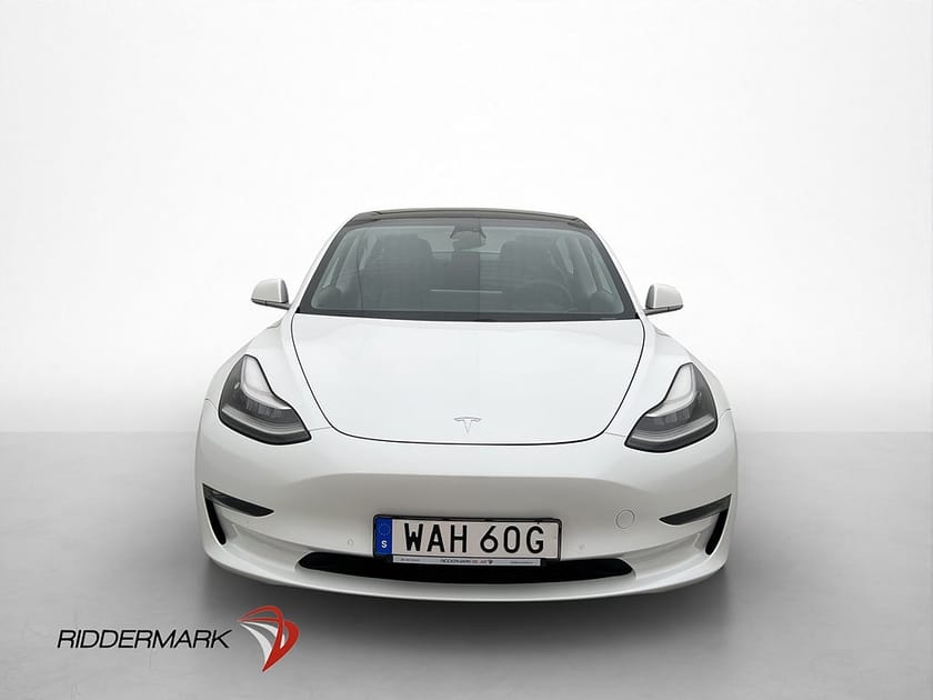 Bild 3 av Tesla Model 3 Long Range AWD Autopilot SV-Såld Panorama