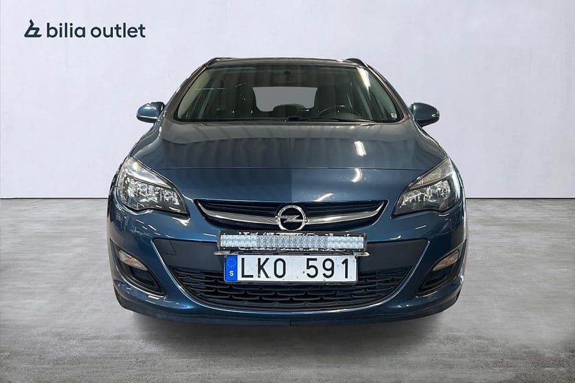 Bild 3 av Opel Astra Sports Tourer 1.6 Active 115hk Drag Rattvärm P-sensor