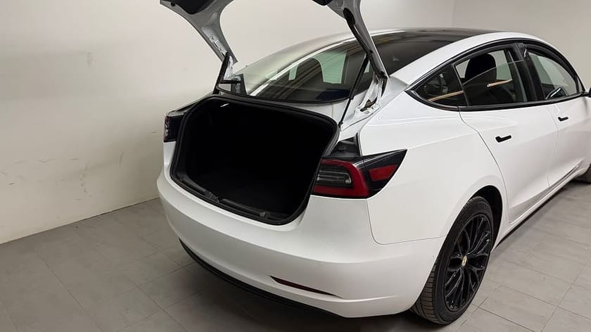 Bild 4 av Tesla Model 3 Standard Range Plus 
