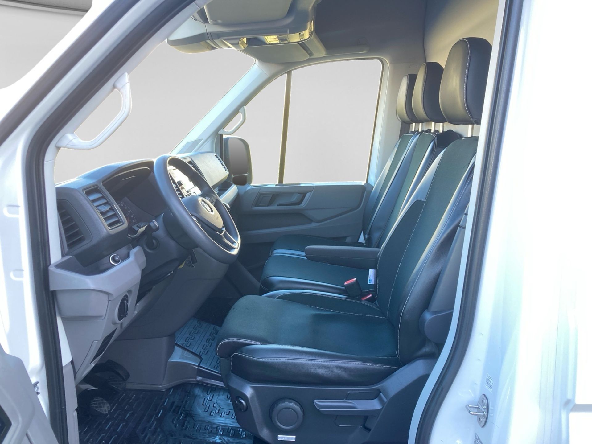 Volkswagen Crafter 2023, bild 6/10