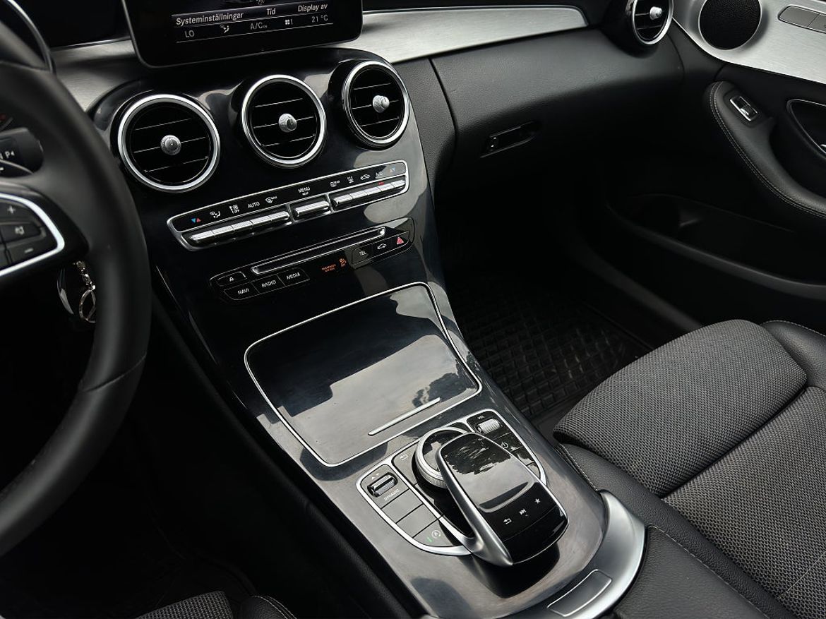 Mercedes-Benz C 220 T d 4MATIC, bild 14 av 20