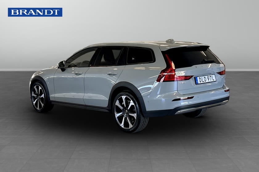 Bild 2 av Volvo V60 Cross Country B5 AWD Bensin Ultimate